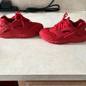 Nike Youth Huarache Sneakers